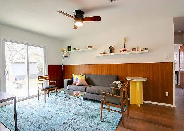 1818 Dywer Ave — Photo 9