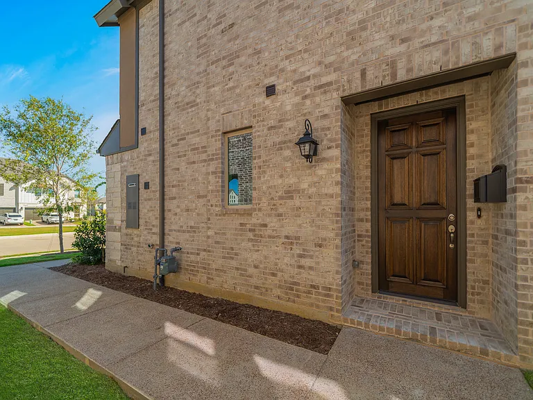 3524 Knightly Dr #2D — Photo 3