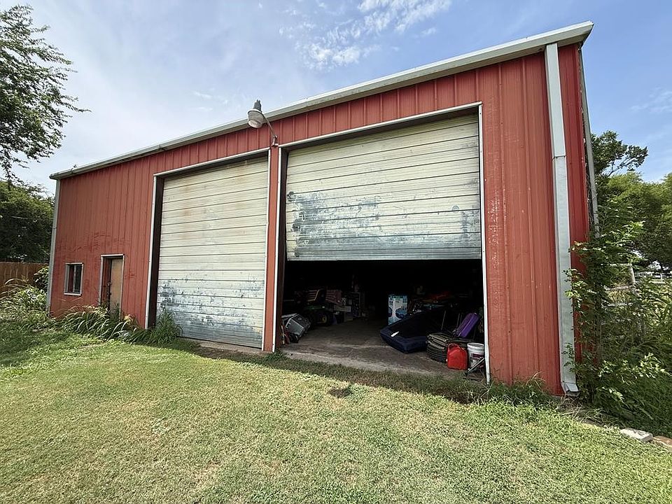 1st image of 4324 W Park Row Blvd