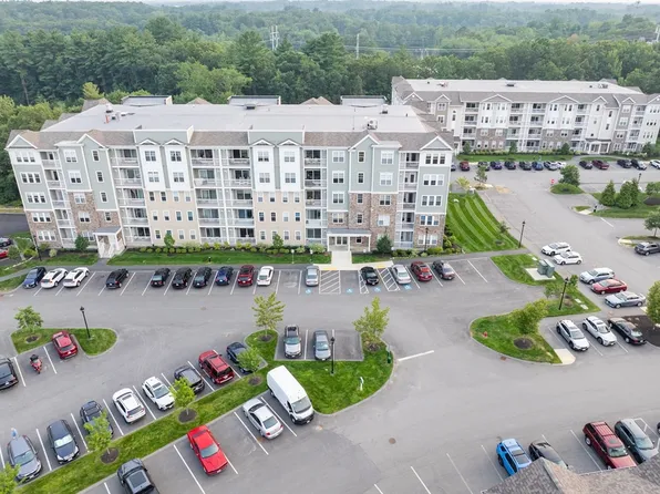 260 Martins Lndg #508, North Reading, MA 01864