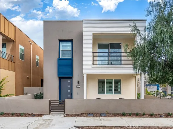 446 Chorus, Irvine, CA 92618