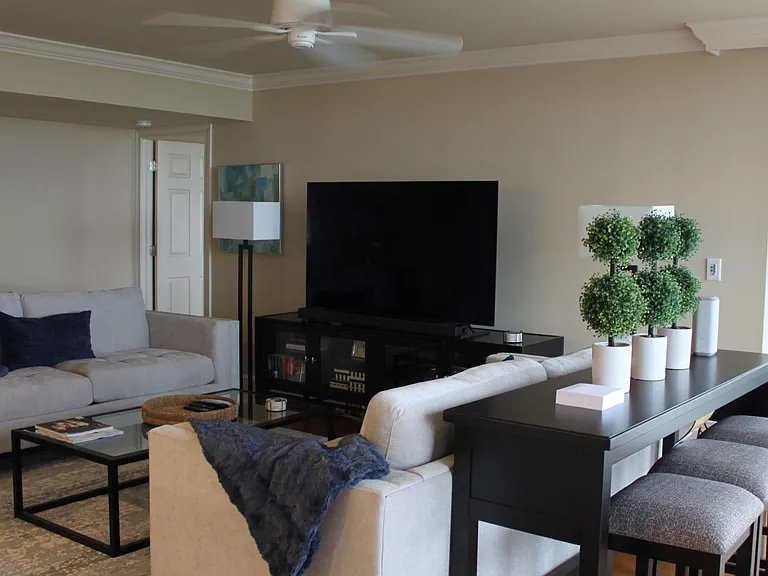 5550 Heron Point Dr #702 — Photo 4