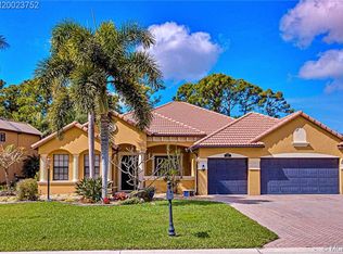 3320 NW Arrowwood Ln, Jensen Beach, FL 34957
