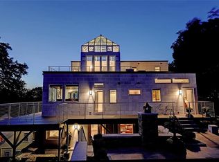 135 Pratt St, Providence, RI 02906