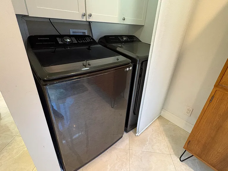 113 NE 20th Ct #4G — Photo 12