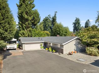 834 Cary Rd, Edmonds, WA 98020