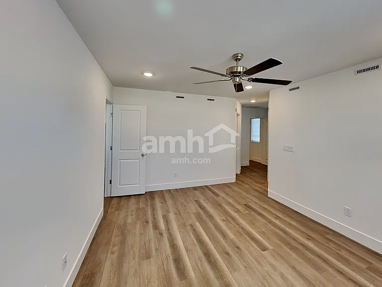 4272 Halo Hollyhock St — Photo 9