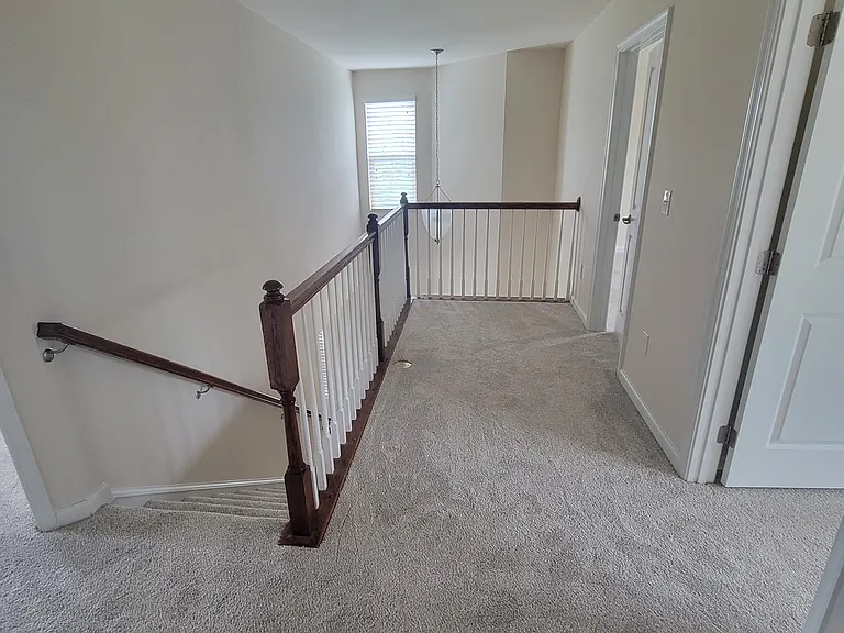 2504 Alyssa Ln — Photo 12
