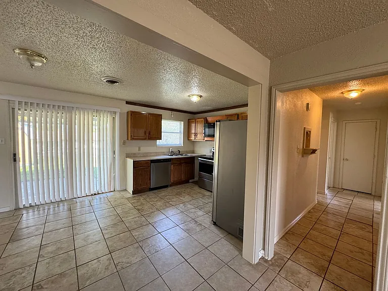 3203 Zephyr Rd — Photo 7