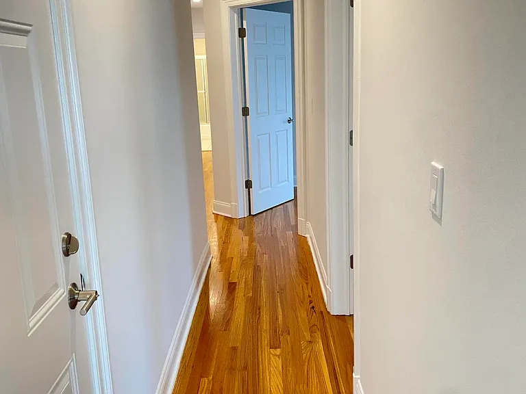 9 Sound View Ct #2B — Photo 7
