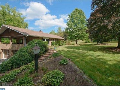 615 N Ridge Rd, Reinholds, PA, 17569