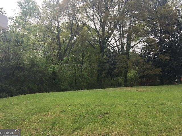 1st image of 1285 Memorial Dr SE