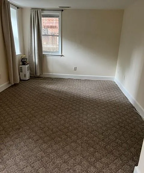 676 4th St NE #105 — Photo 9