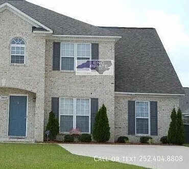 3 bed, 2.5 bath, $1,850 — Photo 3