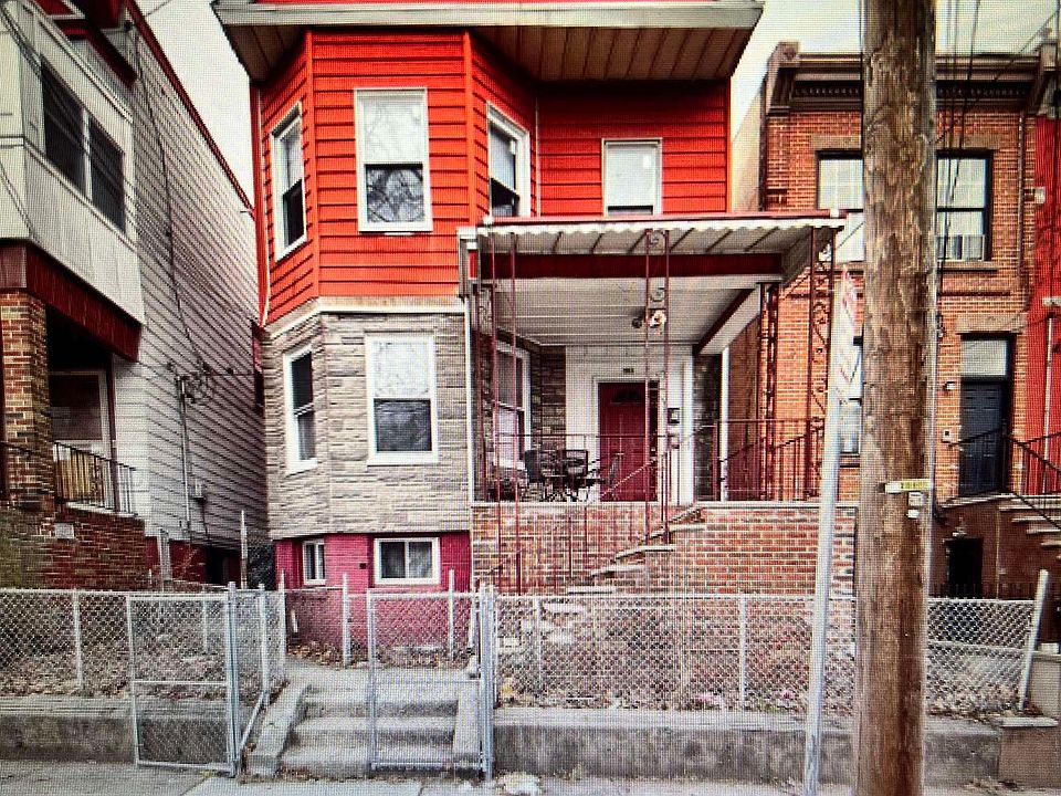 1st image of 193 Clerk St Floor 2