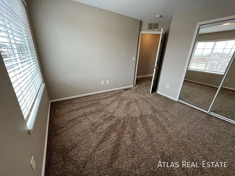 4413 Centerville Dr — Photo 12