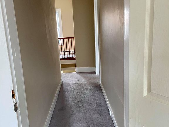 211 Main Street Unit 2 4