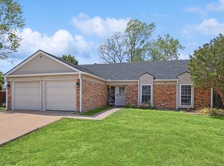 5305 Maple Ct, Flower Mound, TX 75028