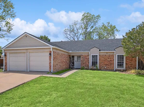 5305 Maple Ct, Flower Mound, TX 75028