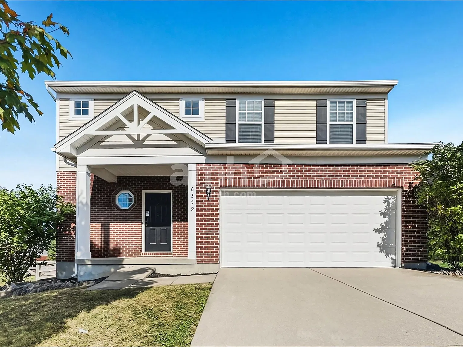 4 bed, 3.5 bath, 2600 sqft, $2,885 — Photo 1