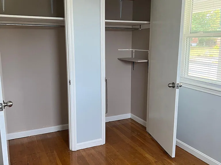 3437 Malabu Cir #B — Photo 23
