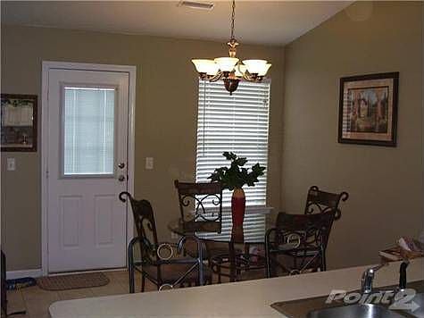 4th image of 2119 Stoney Meadow Dr