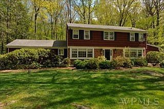 1st image of 9 Saddle Ct