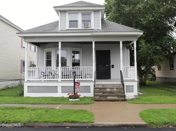 735 4th Avenue, Watervliet, NY 12189