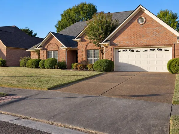 6878 Briarfield Ln, Memphis, TN 38135