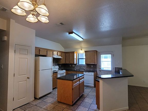5th image of 3601 Dustin Ct