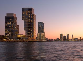 1 Eagle St APT 2401, Brooklyn, NY 11222