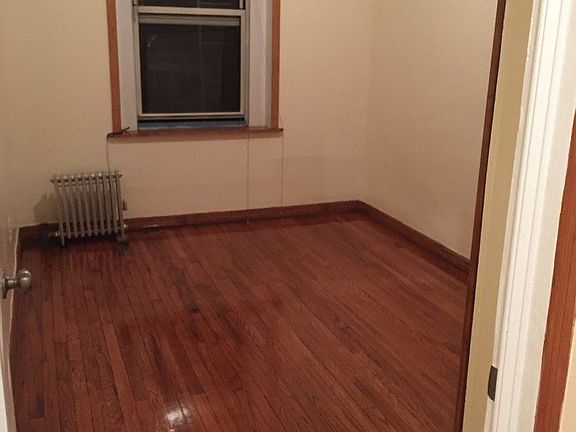 3rd image of 4415 43rd Ave APT F2