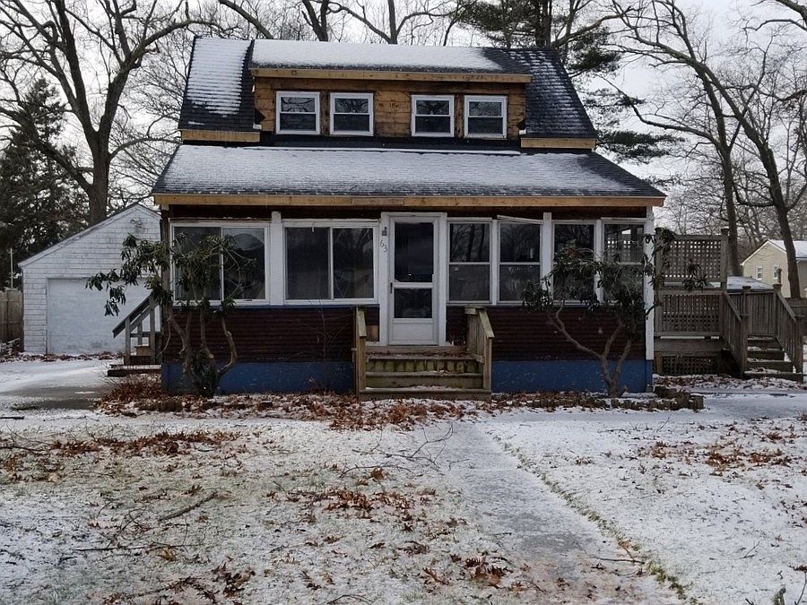 1st image of 63 Haswill St