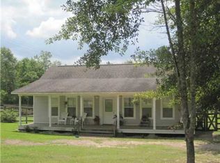 24141 McHenry Rd, Saucier, MS 39574