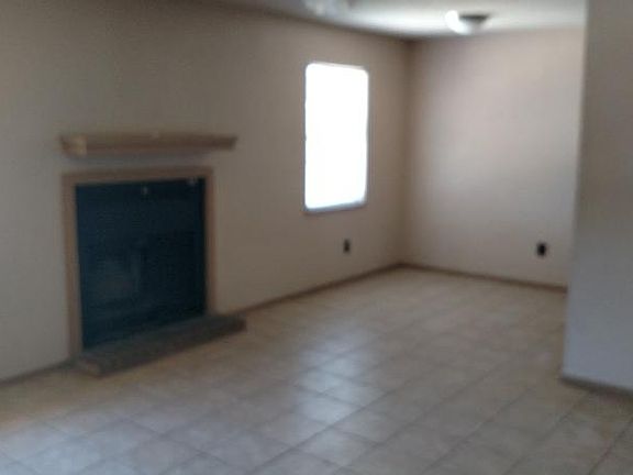 2nd image of 109 W Westridge Dr