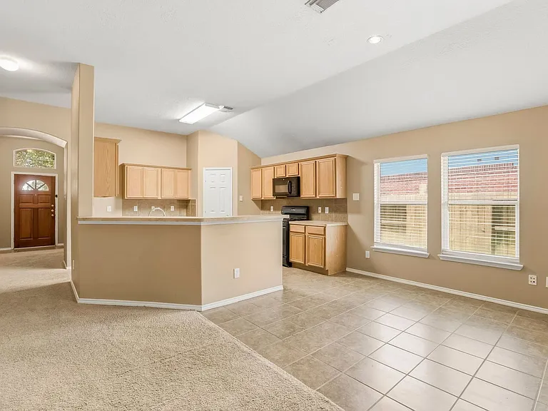 9618 Red Rugosa Dr — Photo 10
