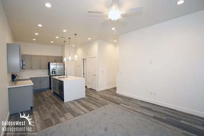 11472 Roaring Peak Dr #18 — Photo 3