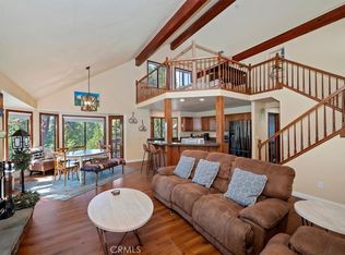 920 Arbula Dr, Crestline, CA 92325