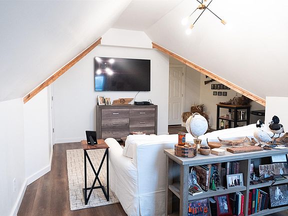 Upstairs Bedroom/ Bonus room
(Note: the overhead light fixture will be replaced as new tenant takes occupancy.)