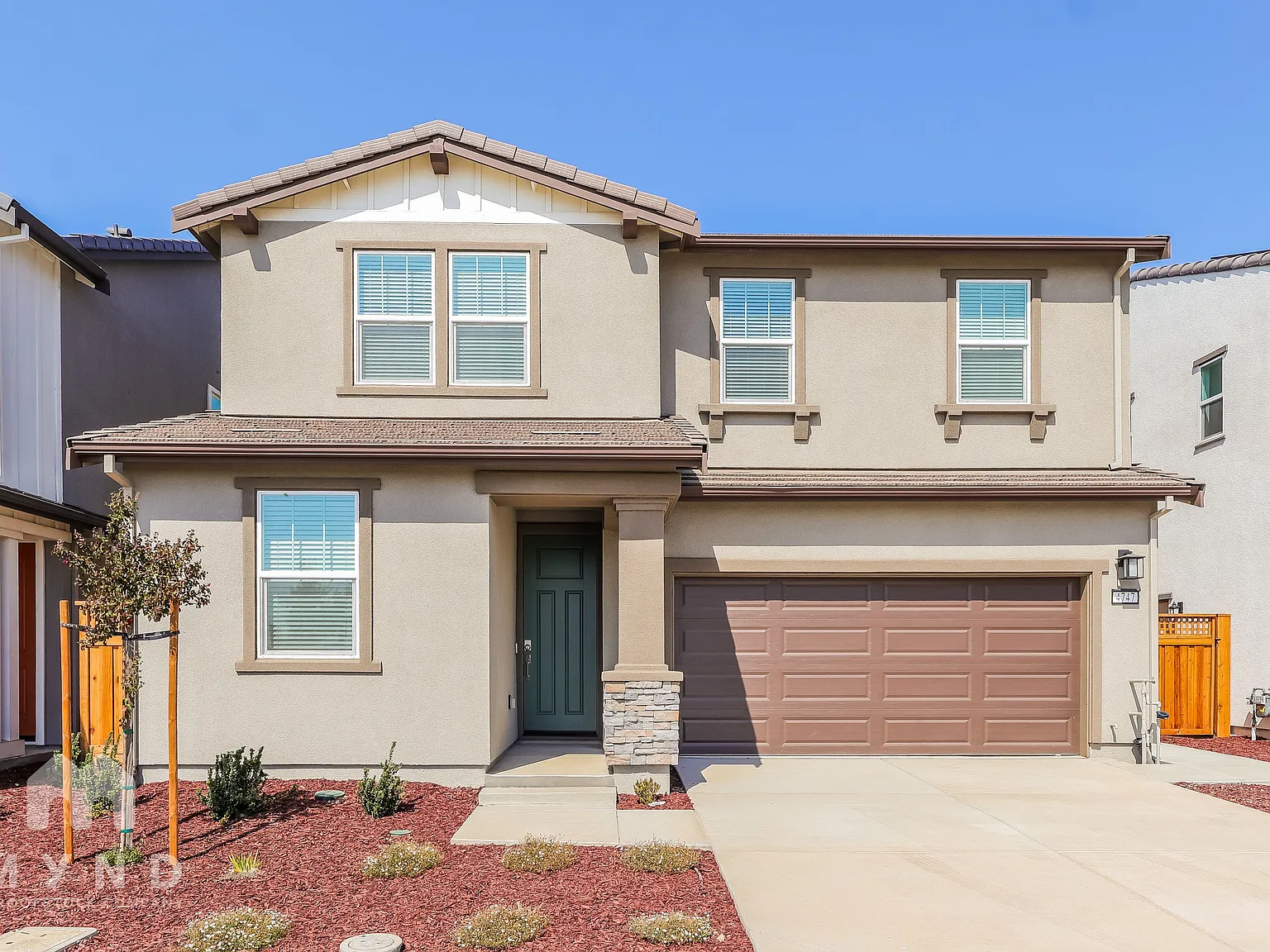 4 bed, 3.0 bath, 2236 sqft, $3,195 — Photo 1