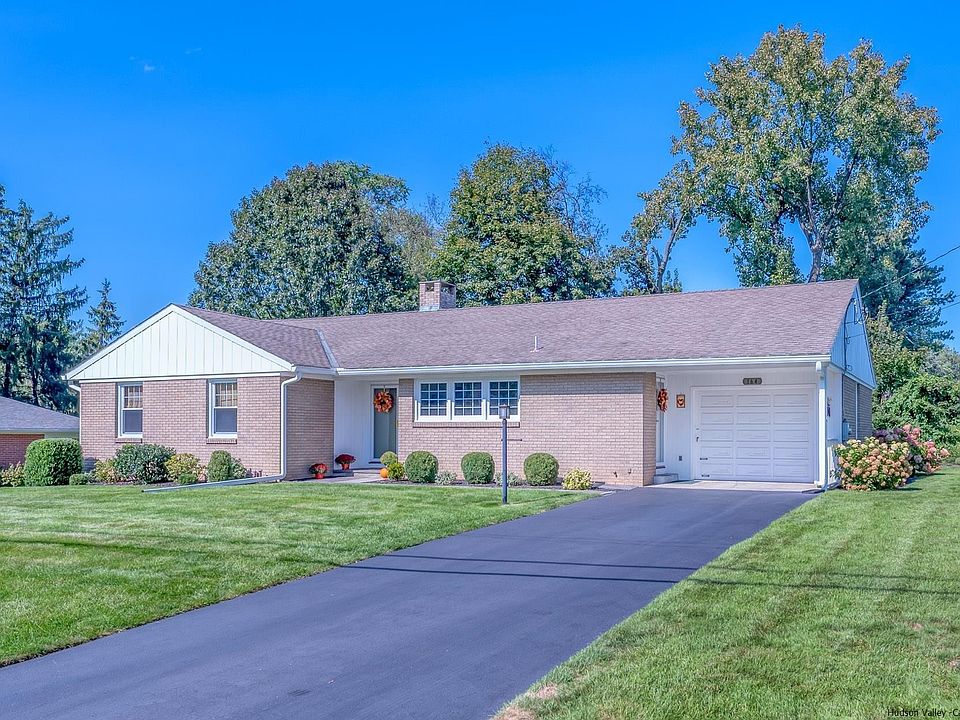 1st image of 164 Griffin Drive