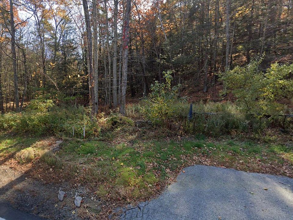 2nd image of 50 Lawson Rd
