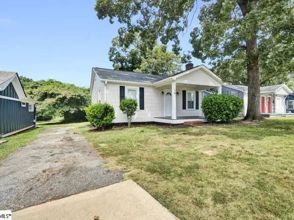 14 Crystal Ave, Greenville, SC 29605