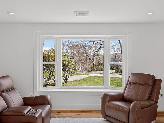 5th image of 28 Chipman Road