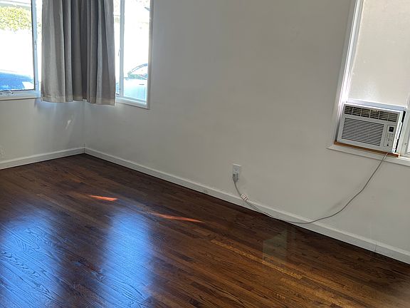 3rd image of 9675 W Olympic Blvd #12