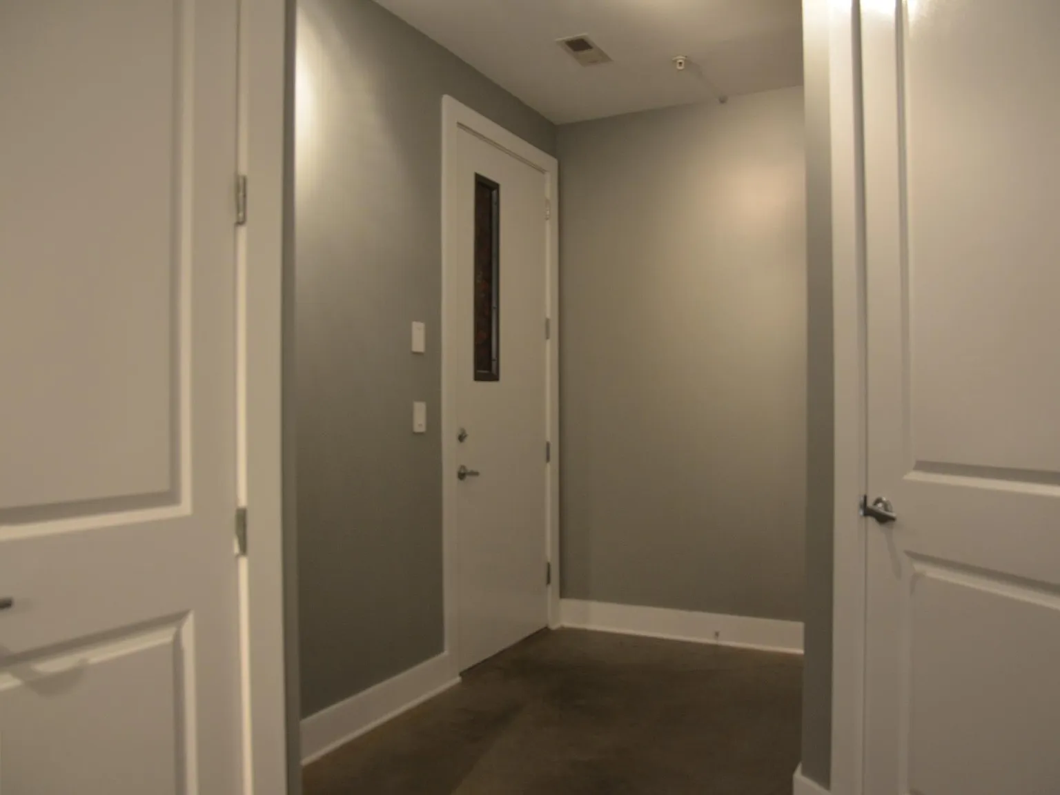 1101 W 1st St — Photo 3