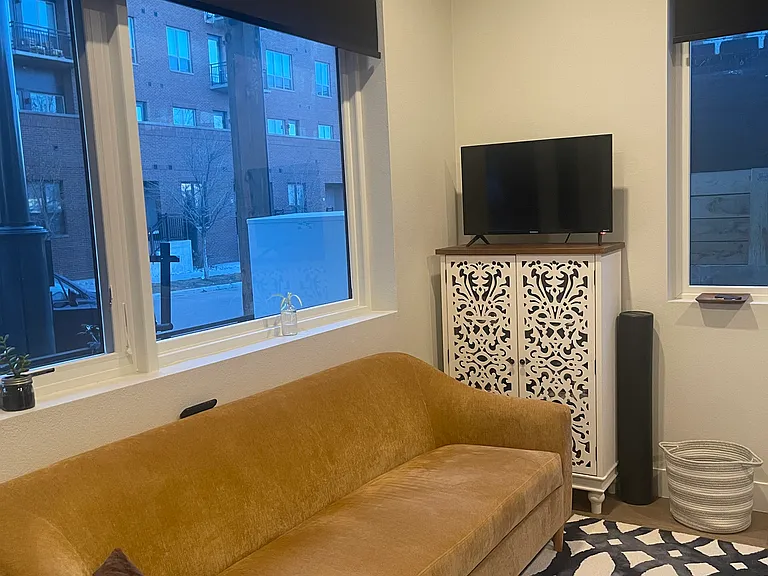 4025 N Jason St #101 — Photo 3