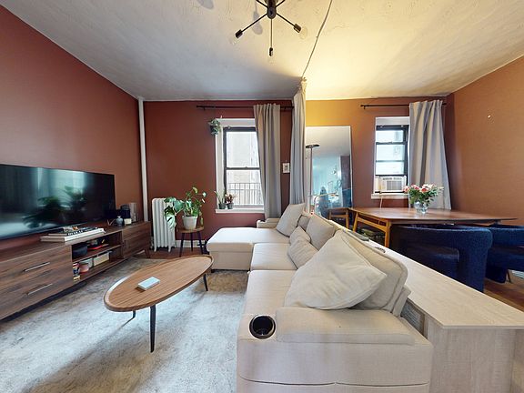 4th image of 2168 35th St APT 3D