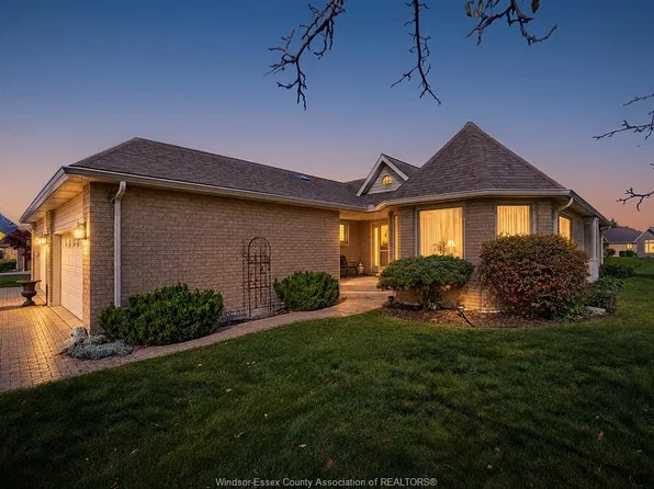 1353 Imperial Cres, Windsor, ON N9G 2T6