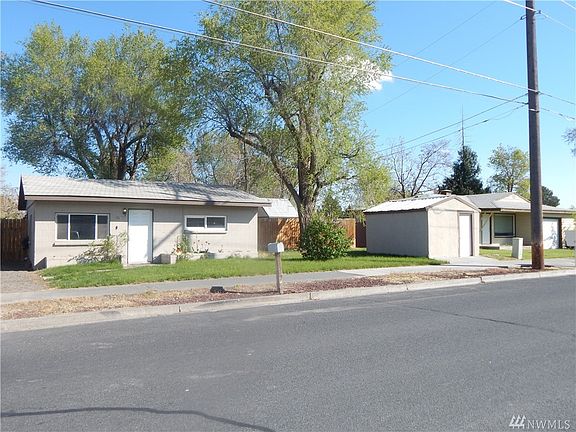 3rd image of 1709 W Peninsula Dr